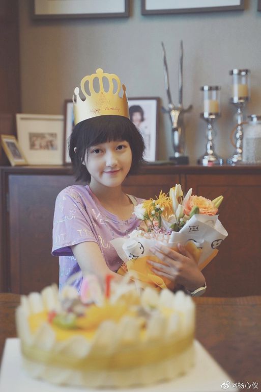  女大十八變！《甄嬛》「朧月公主」長大了　逆天長腿美翻網