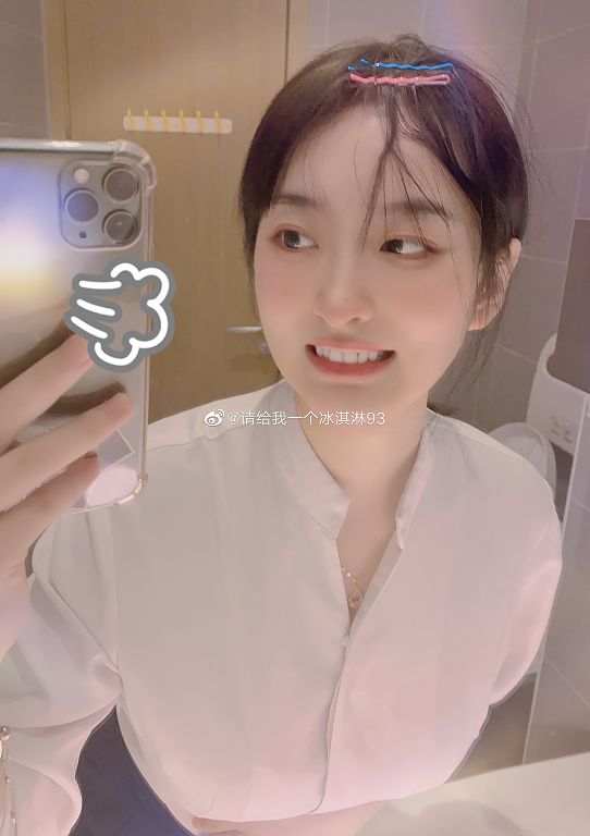 曾被曝大媽真面目！超兇女神再爆「不雅照瘋傳」　網嚇歪：是真的大