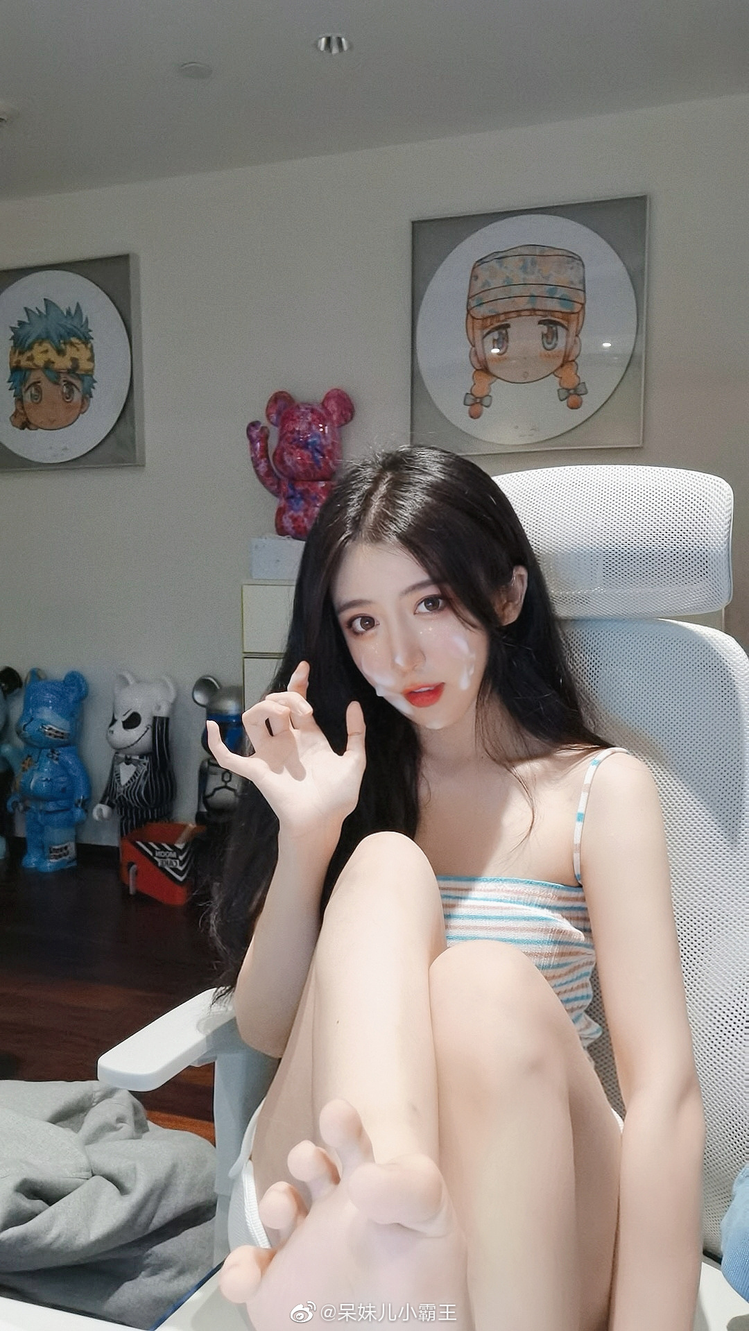 實況兇妹「臉上驚見不明液體」!網傻眼:白色的是什麼?