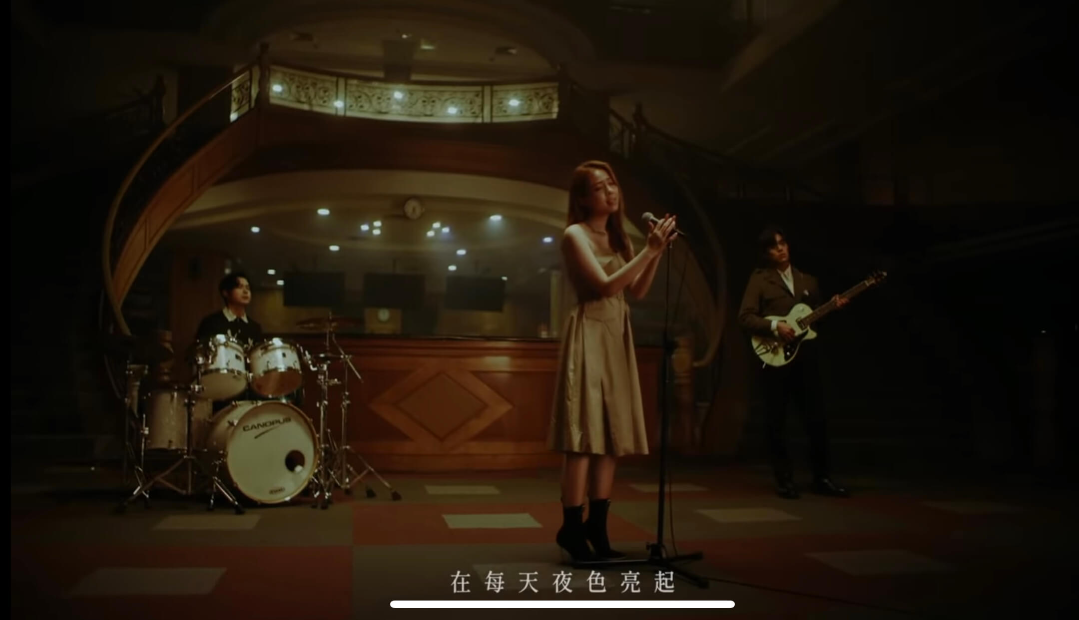告五人〈唯一〉神曲點擊衝破8億!受名導指名為電影首次獻聲!