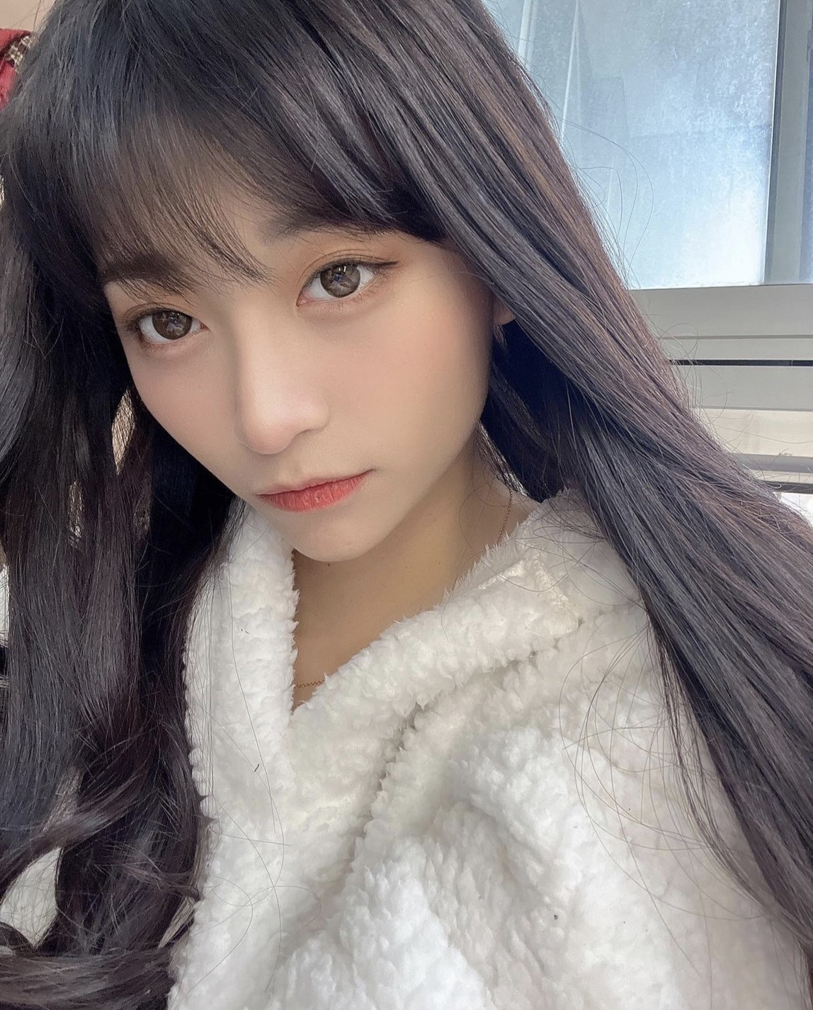 謝和弦連發8女「嘟唇哈們照」道歉!替莉婭向致歉祈錦鈅:我是垃圾