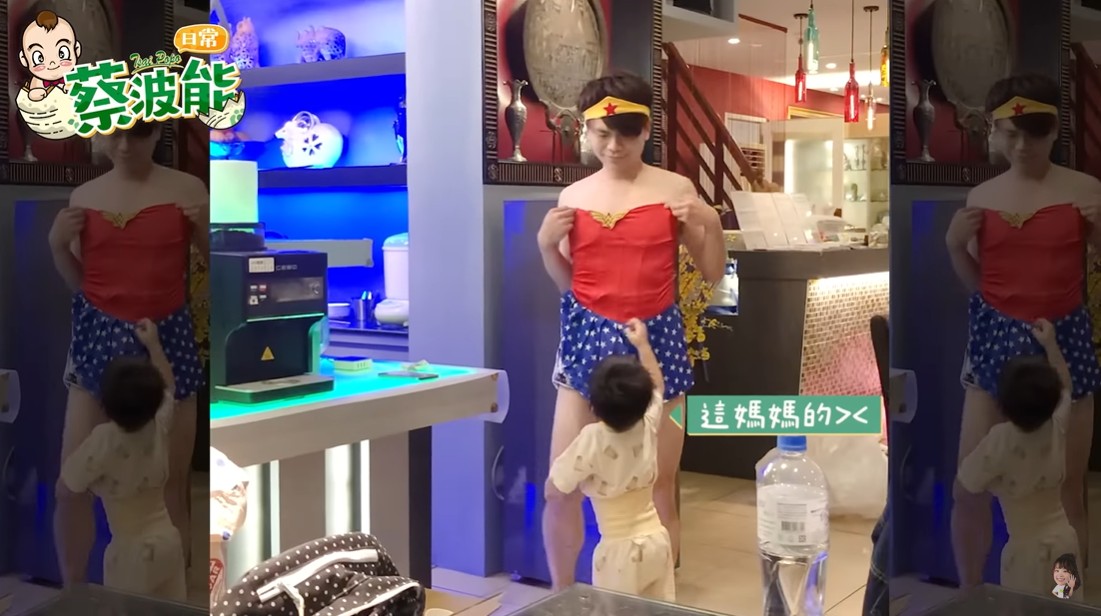 蔡阿嘎怪扮火辣女裝炸腿肌!蔡桃貴「原地崩潰大哭」:不可以!爸爸脫掉!