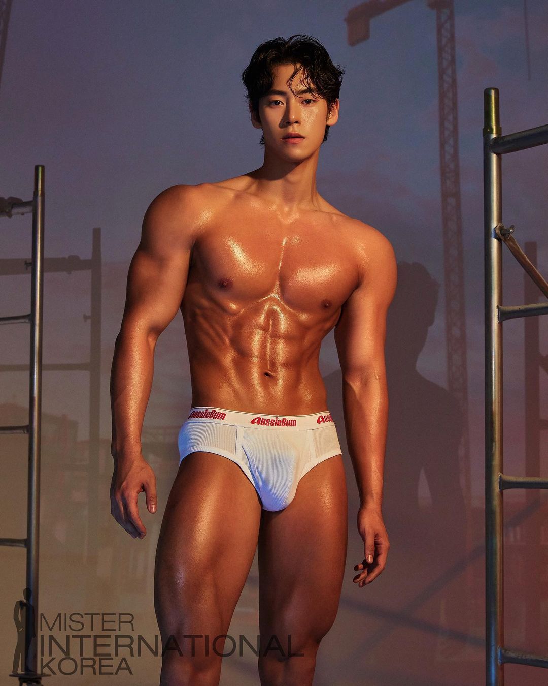 「鮮肉男大生」首參賽就奪冠!韓國先生帥臉完封:今年最強美男
