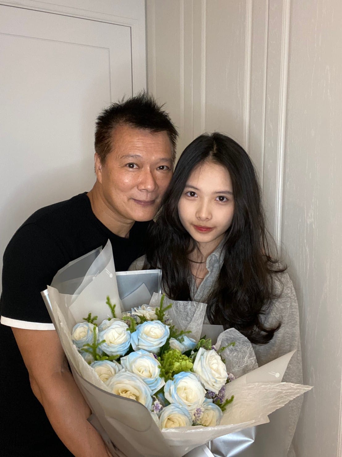 可以出道了!蔡詩萍曬「女兒美照」 網暴動:是林志玲接班人?