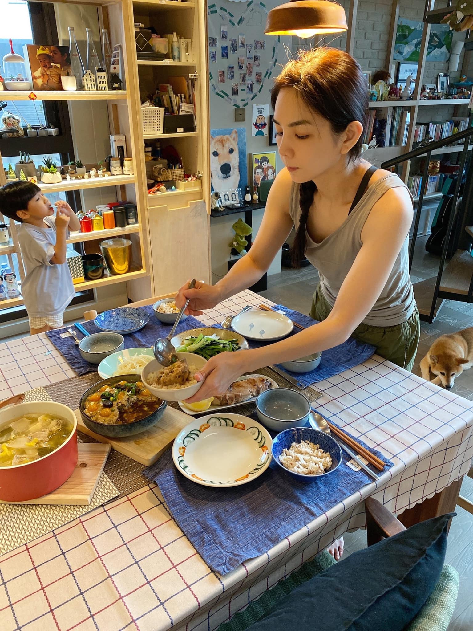 防疫煮到快崩潰!Ella「煮到快沒招」 小S曝驚人菜單神救援