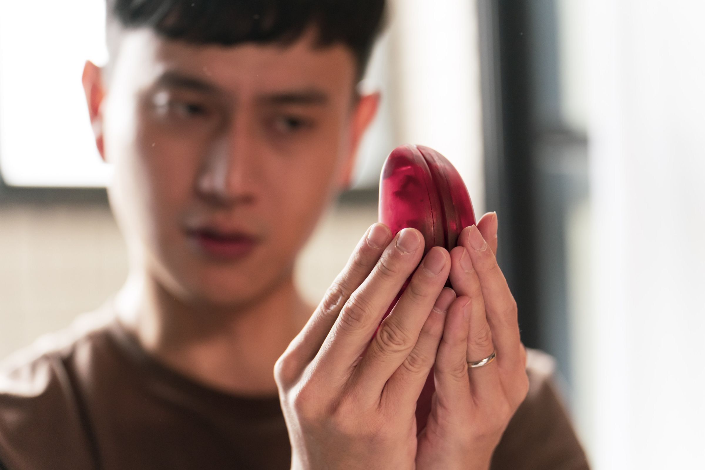 《你的婚姻不是你的婚姻》科技篇預告腦洞大開！「讀心神筊、人工智慧鼠」網敲碗量產：好想擁有！