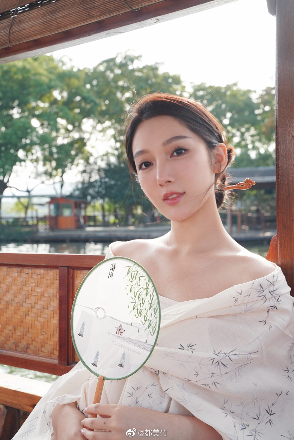 吳亦凡遭判13年!都美竹激喊「終於等到了」 網挖1年前神預言:說到做到的真男人