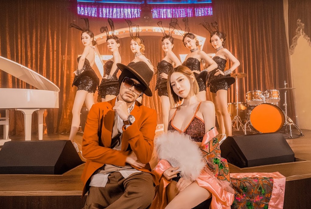 黃明志替眾男粉圓夢！「攜手女神DJ SODA」 高唱《I Love You 兔！》挑戰突破新年傳統