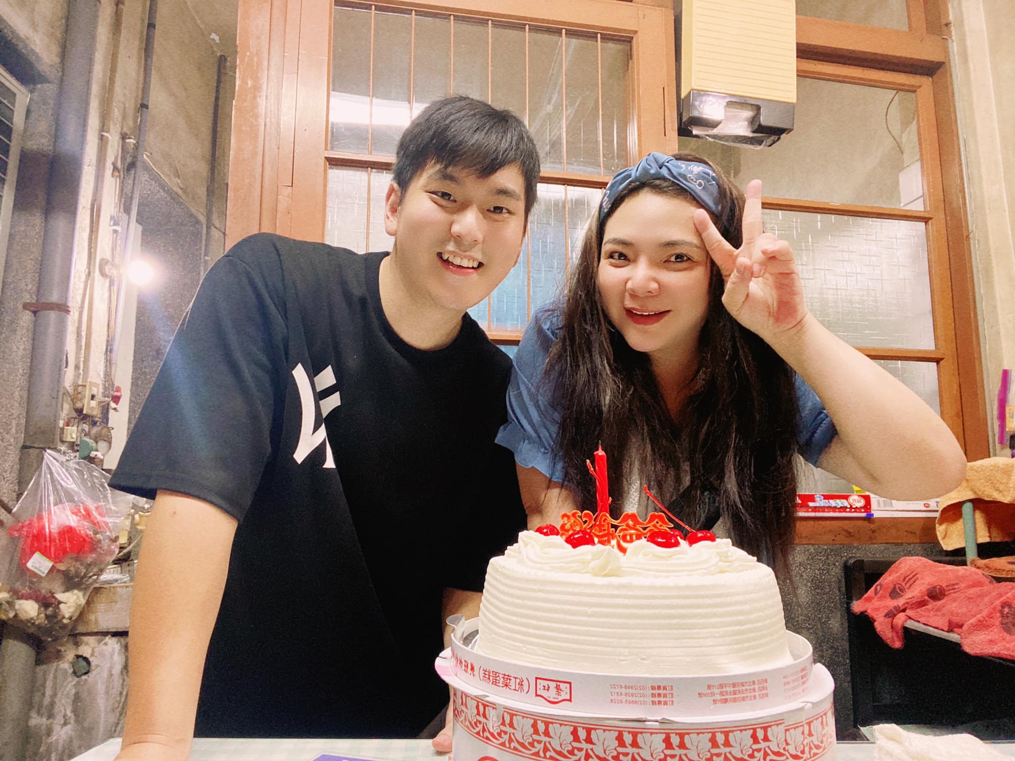 不甘被嗆吃軟飯！小甜甜老公親揭「AA制邏輯」　月收曝光網看傻：誰給你的勇氣