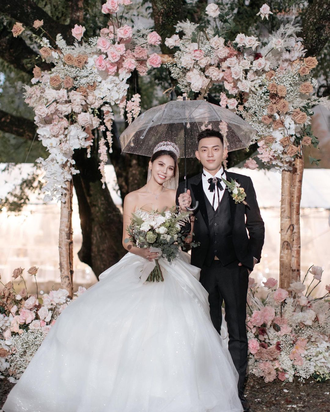 慶蕾菈26歲生日！甜蜜許願「希望有第2個小孩」　照片曝光網看傻：要修圖啦