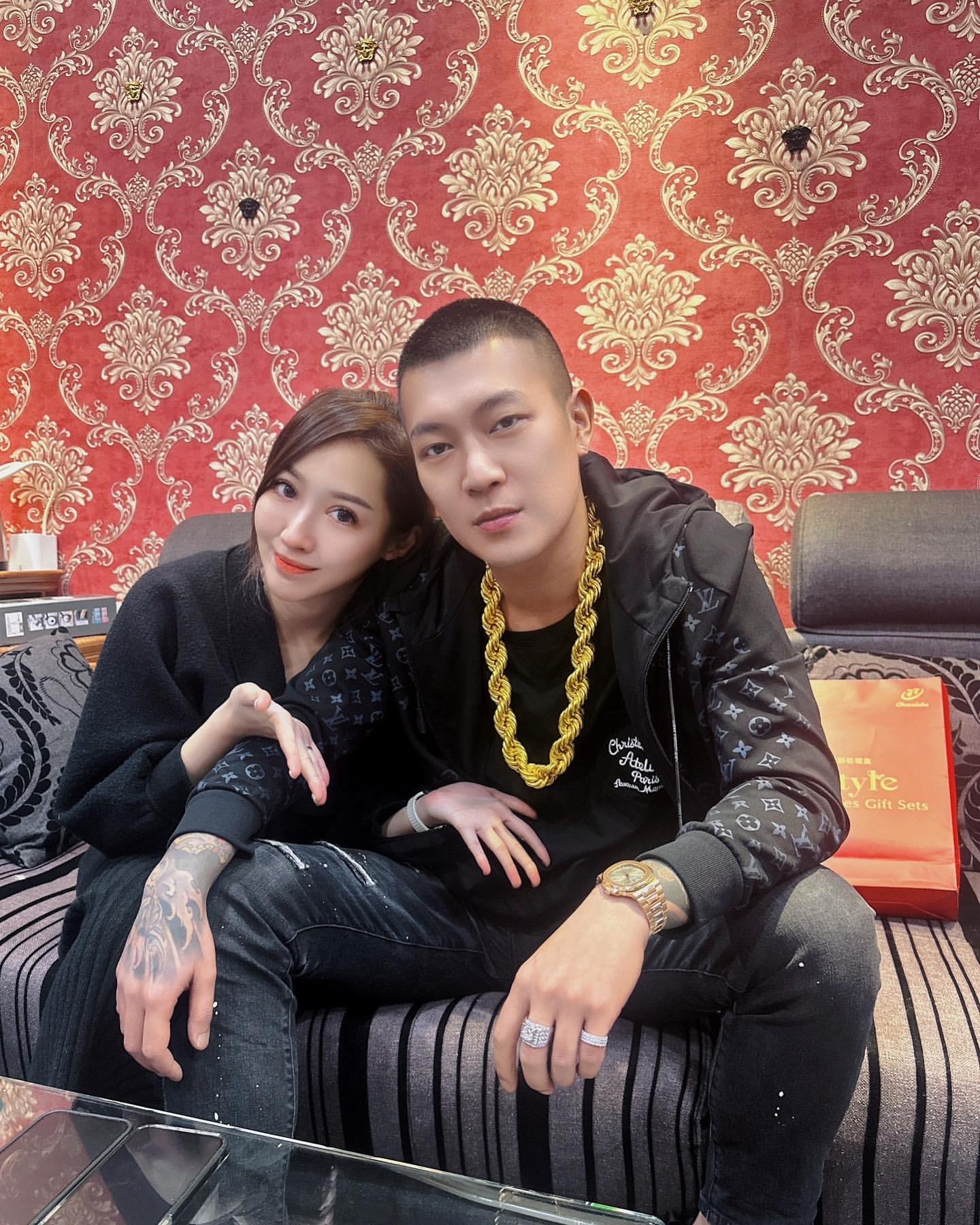 鳳梨女友遭質疑「鼻子像整的」！PO照揭真相　無奈喊話：講上百次了