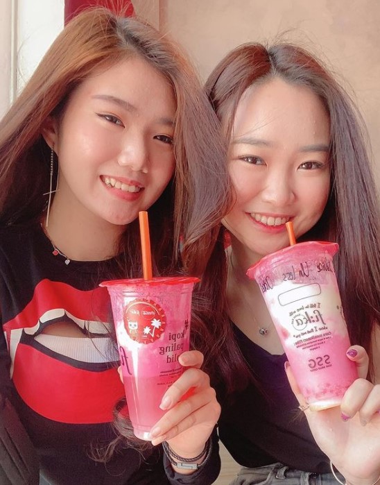 TIKTOK網紅養蚊子 露白嫩腿「餵食」網暴動:想吸她血!