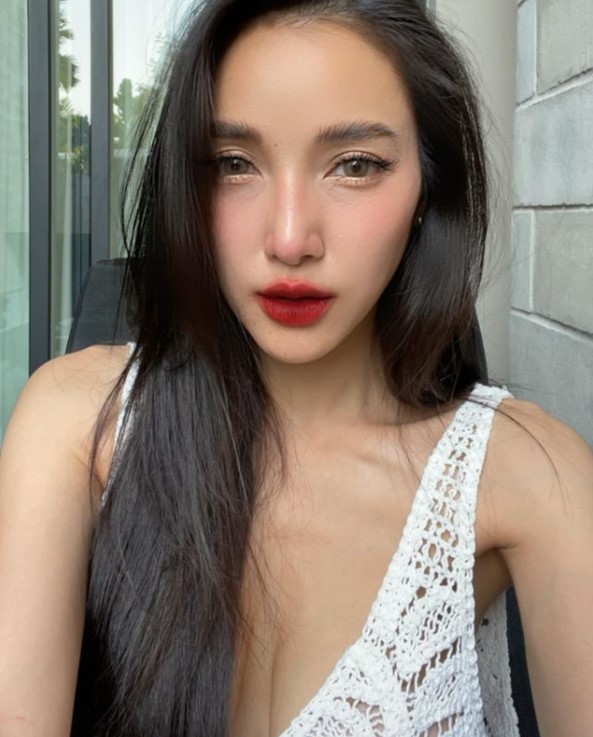比八點檔還扯!泰女星揭超悲慘身世 叫了20多年哥哥竟是「親爸爸」