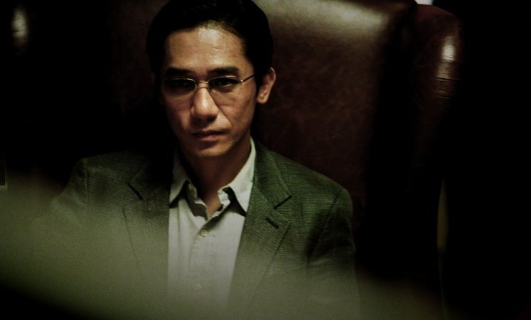 《尚氣》文武太帥!盤點梁朝偉五部「反派角色」 用眼神演戲越壞越迷人