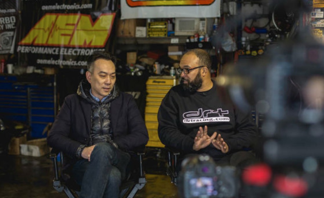 「玩命關頭」原型是他!無名男子變身賽車手 片商還為他買版權!