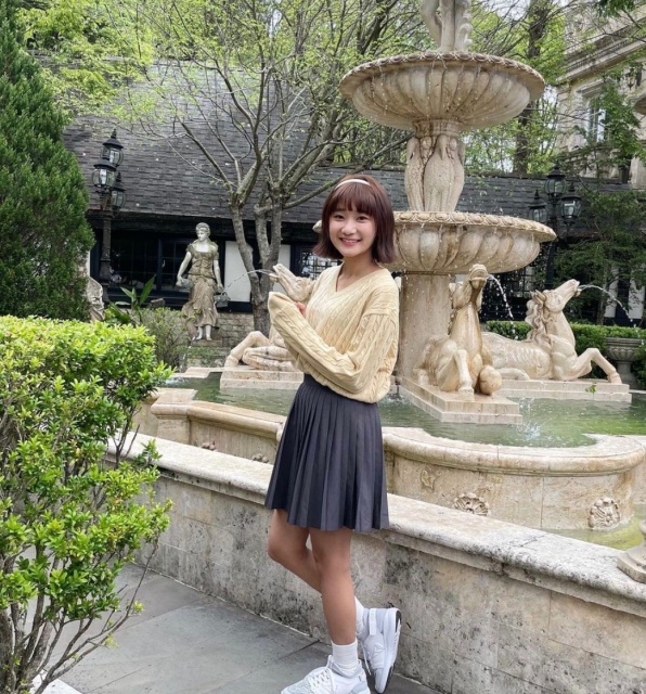 被笑飛機場!愛莉莎莎曬「真實影片」上圍溢出:是木蘭飛彈!