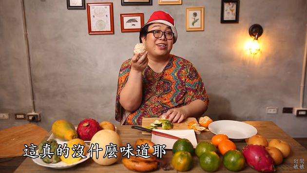 爛掉釋迦給猴子!泰網紅戰「水果王國」秒自打臉:我是猴子