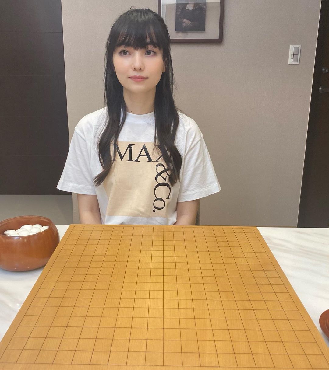 牽手畫面流出!阿滴「十指緊扣」圍棋女神黑嘉嘉 網秒退追:必須死!