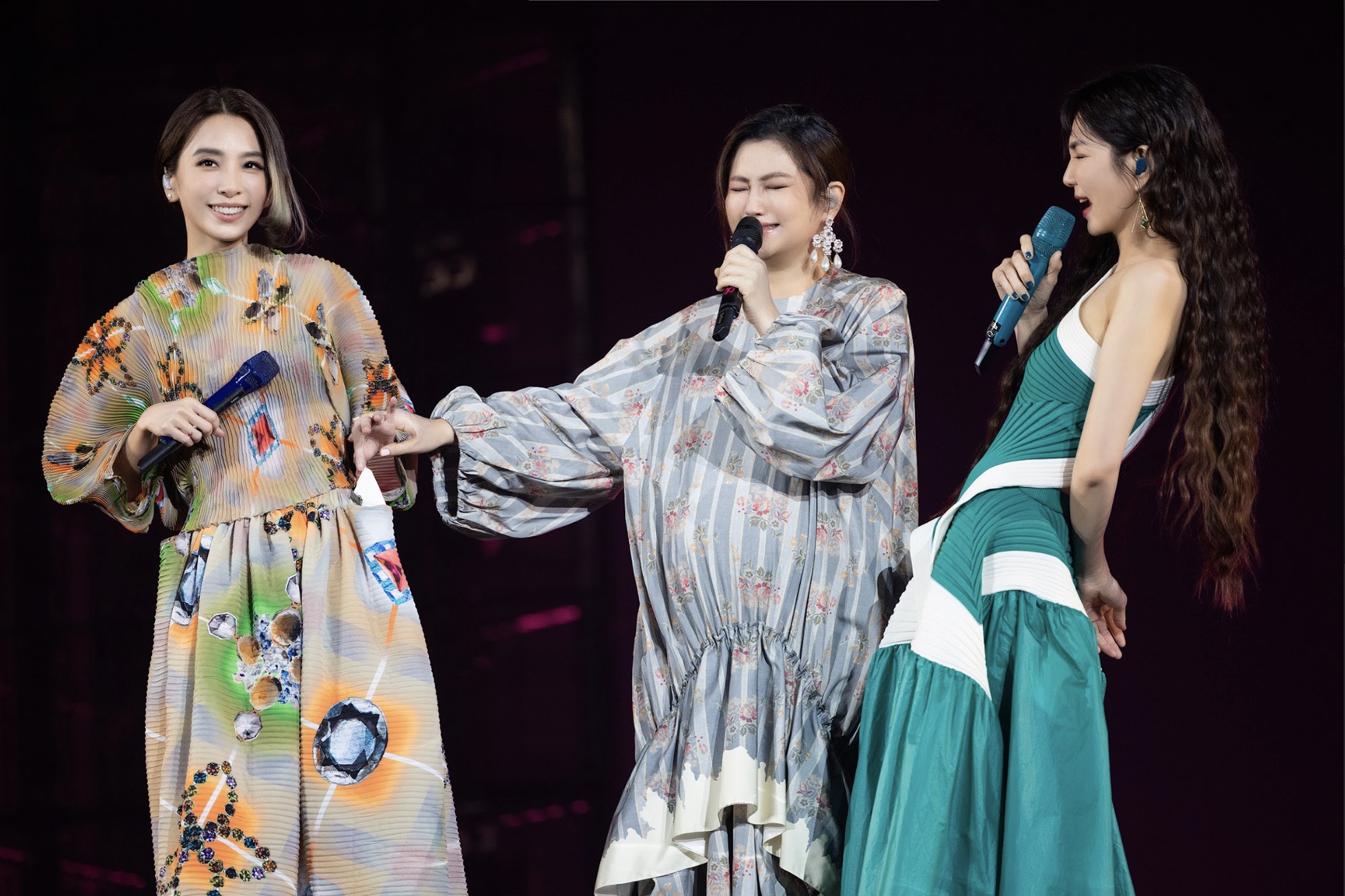 再拿麥克風上班!華語樂壇天后田馥甄《一一巡迴演唱會》台北最終場 8/11續唱第三場