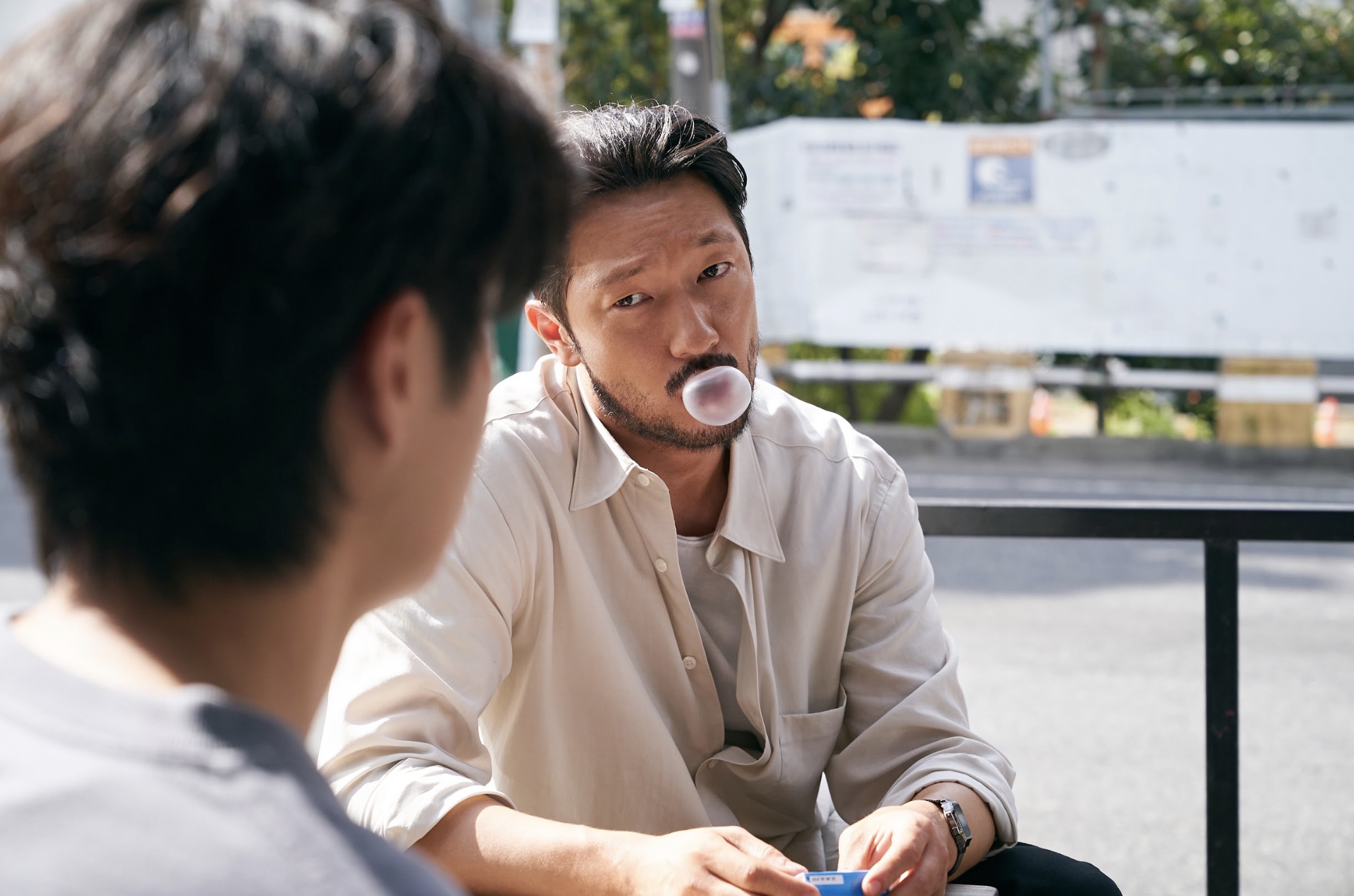 Netflix《殺人者的難堪》正式預告與主海報上線!崔宇植大突破 明暗角色大轉換 鮮血濺身大開殺戒