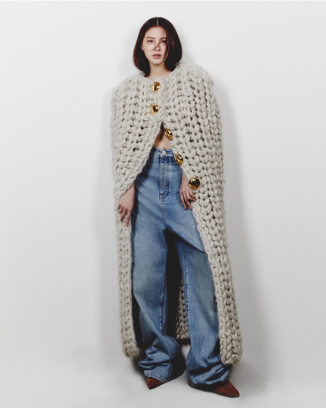 LOEWE 宣布泰國著名女演員 Baifern 擔任品牌大使