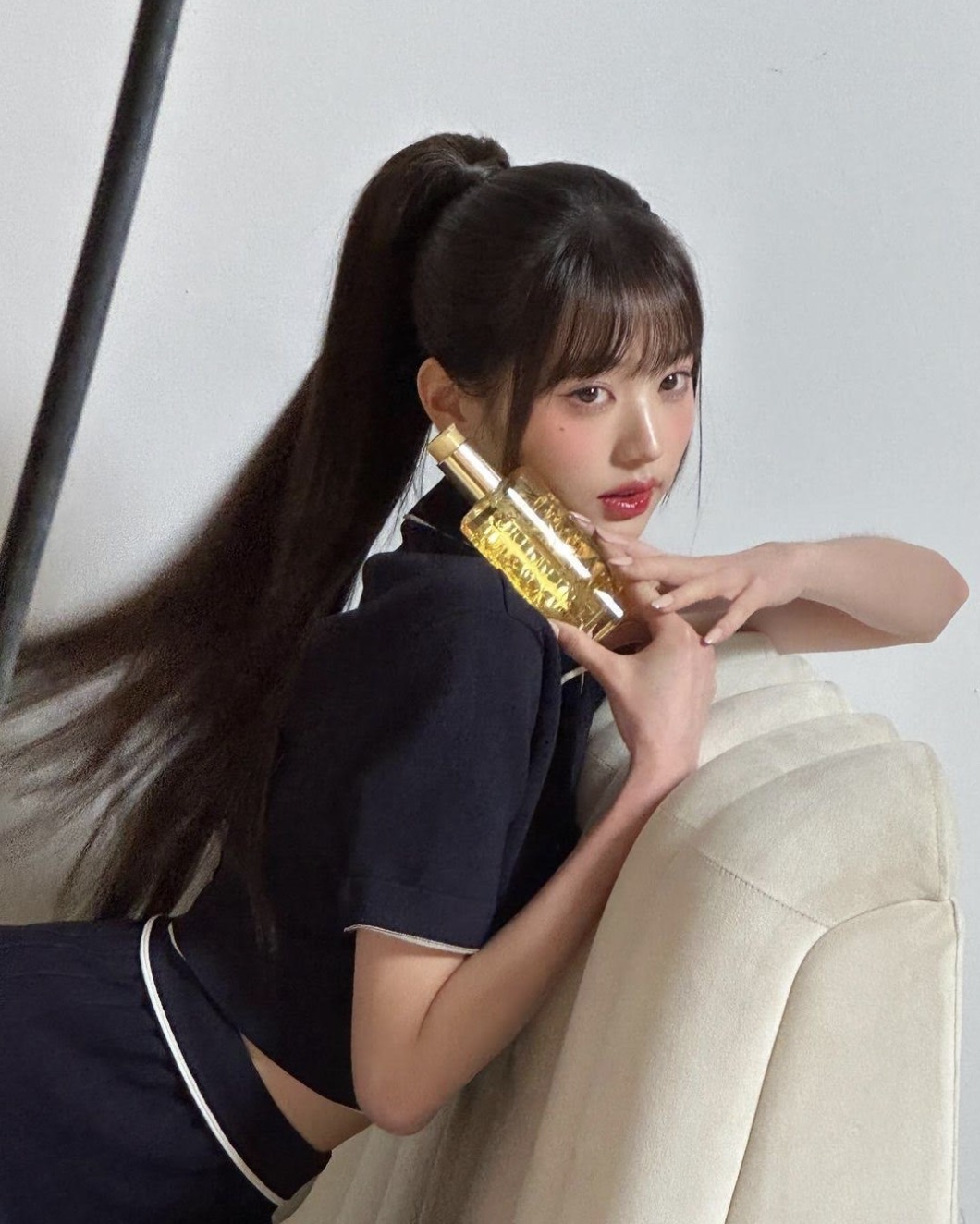 IVE張員瑛、《淚之女王》金智媛、金秀賢等眾韓星齊穿 SANDRO 優雅演繹法式質感穿搭