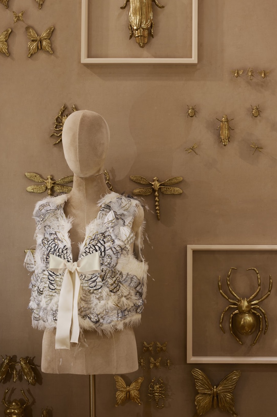 Roger Vivier呈獻 Viv’ Choc「Piece Unique」系列第三章:PETITES MERVEILLES