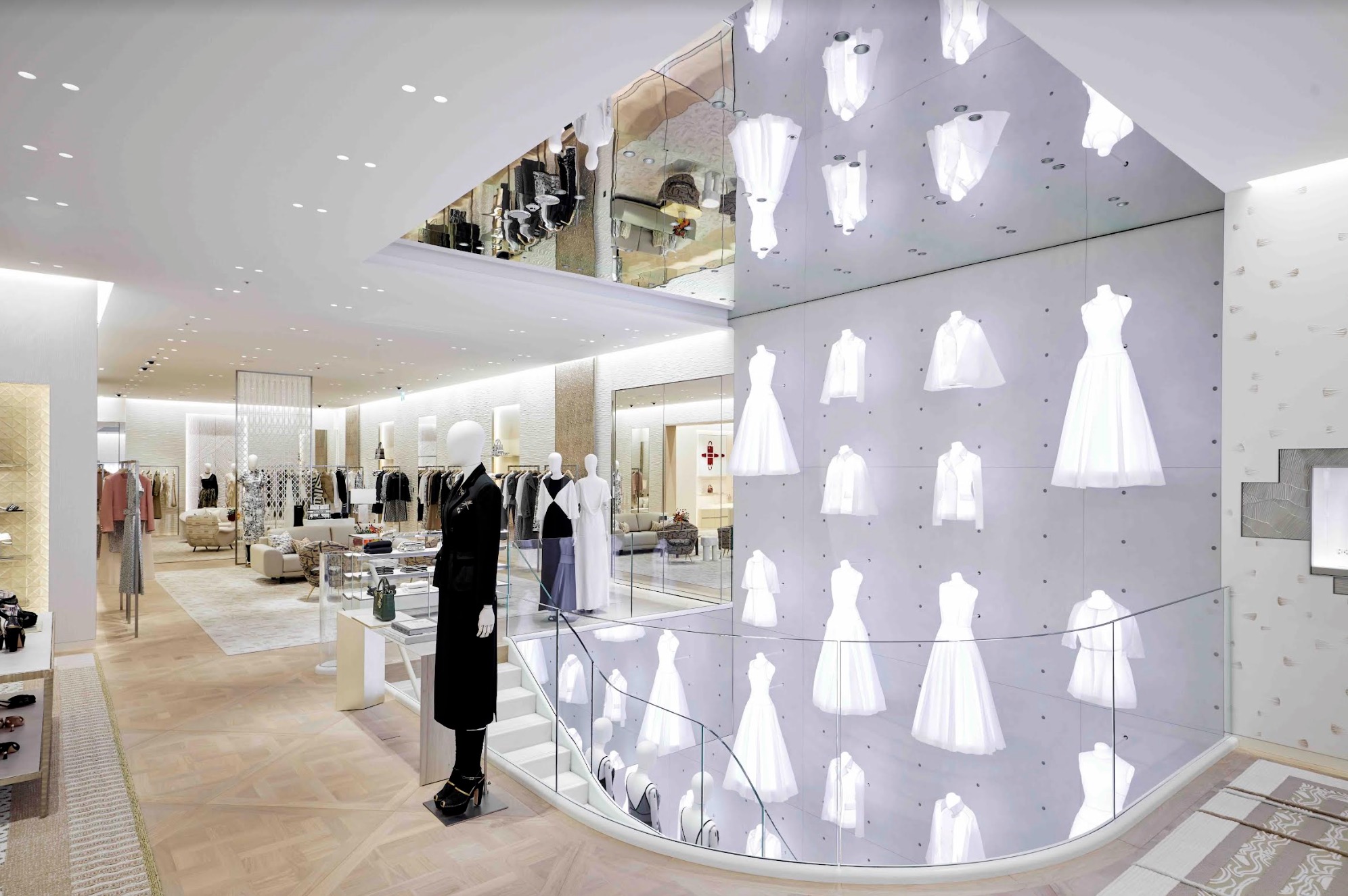 DIOR 新光三越 DIAMOND TOWERS 專賣店開幕