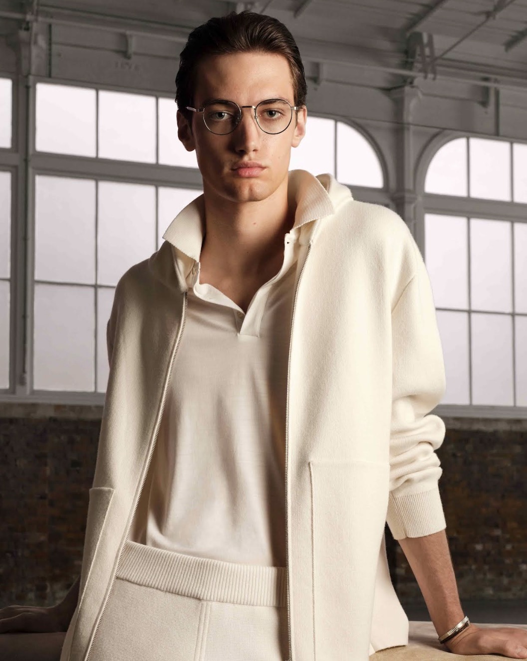 英國頂級男裝品牌 dunhill 推出 ATHLUXURY COLLECTION 運動奢華系列