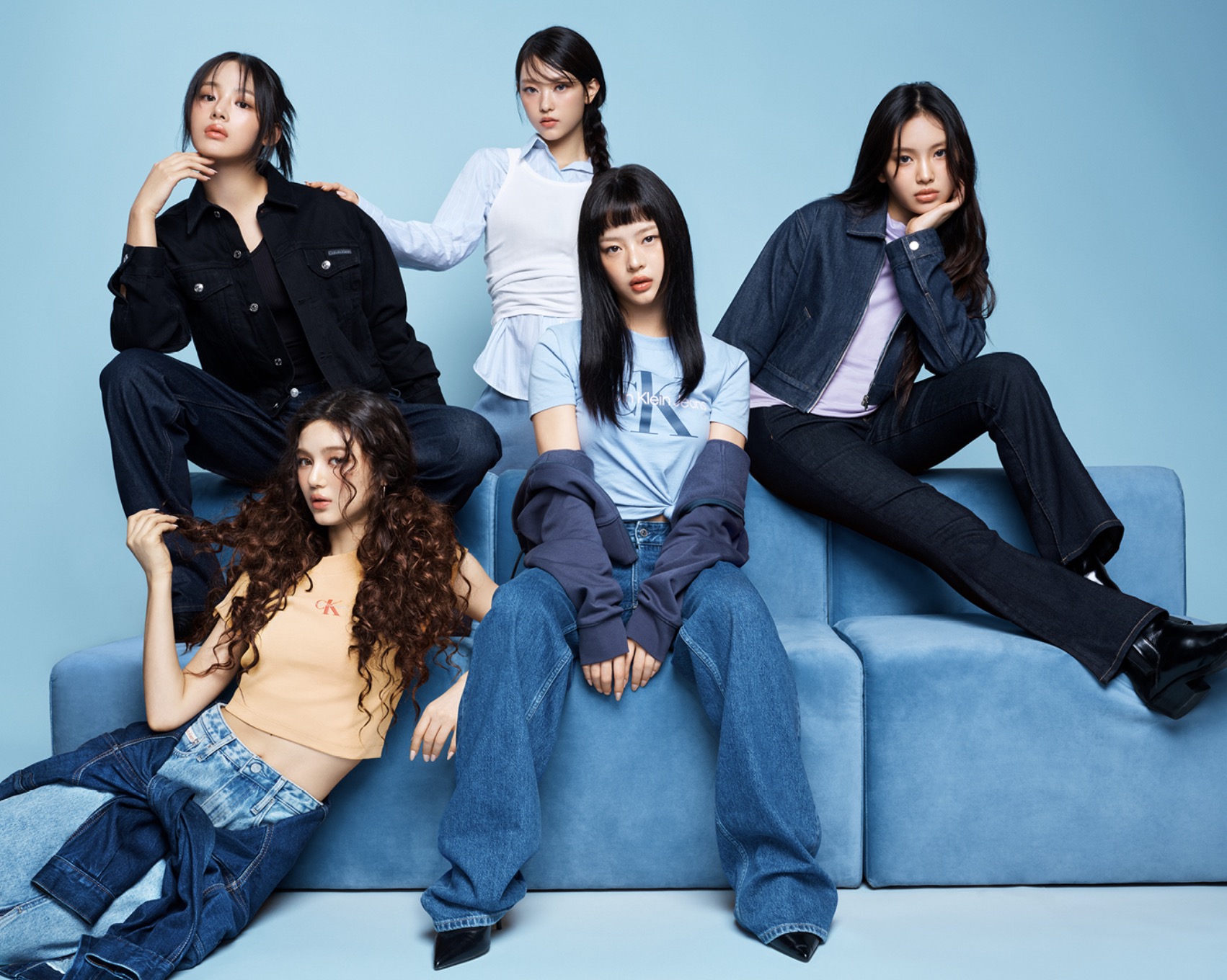 Calvin Klein攜手NewJeans推出全新秋季形象廣告