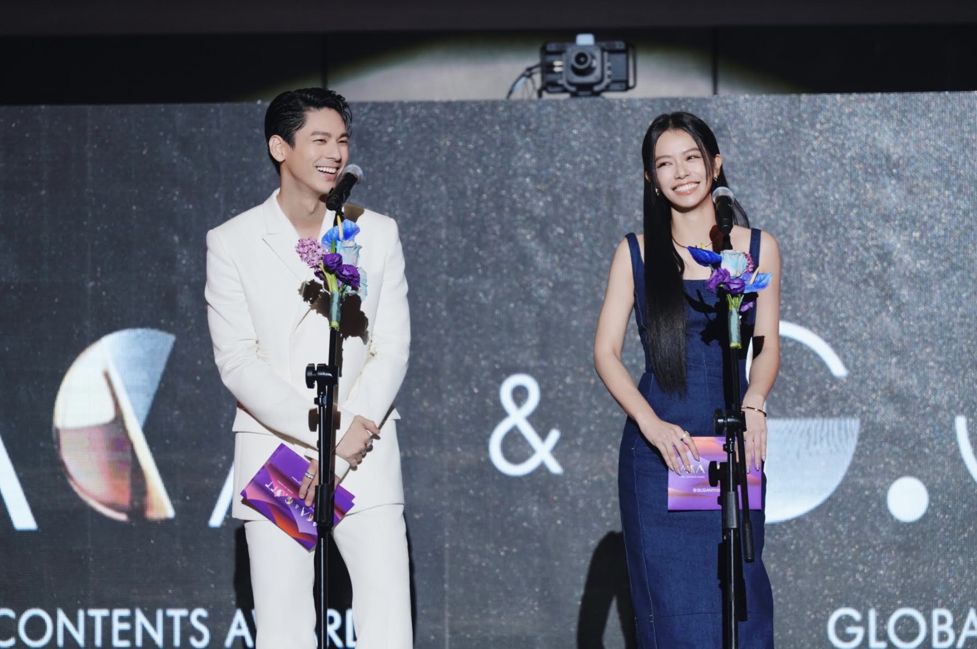 台北電影節非常演員、非常新人豪華9星釜山齊聚合影!柯佳嬿絕美登場擔任ACA獎評審 夢幻合體西島秀俊