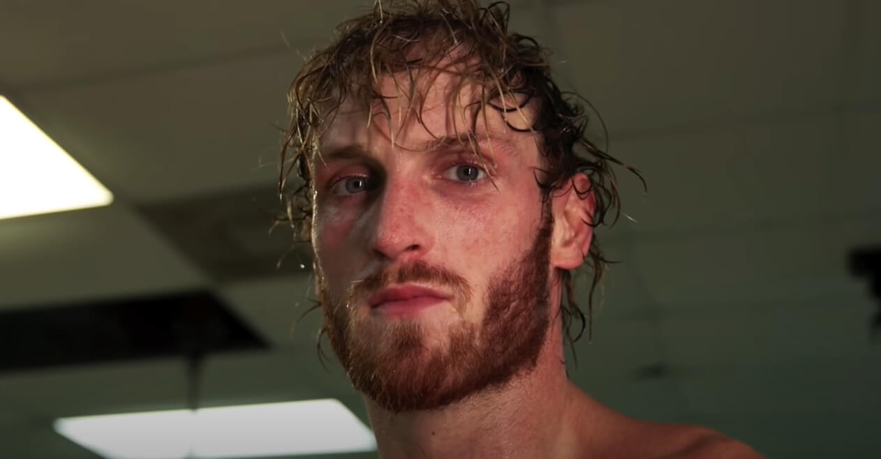 拍健身教學片突遭狗「狠咬下體」!Logan Paul倒地不起 網:15%的蛋蛋完了