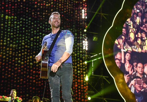 Coldplay主唱驚爆「肺部嚴重感染」!醫下最後通牒巡演急喊卡 引粉絲憂心