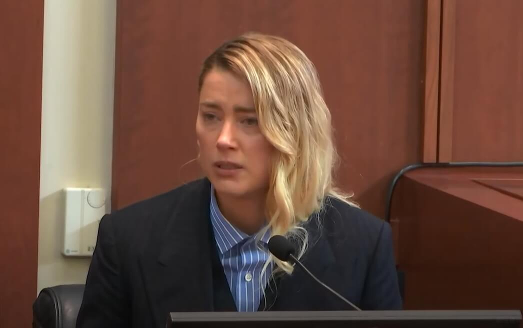 安柏赫德淚崩坐上證人席!強尼戴普撕洋裝「強行搜身」 一生摯愛