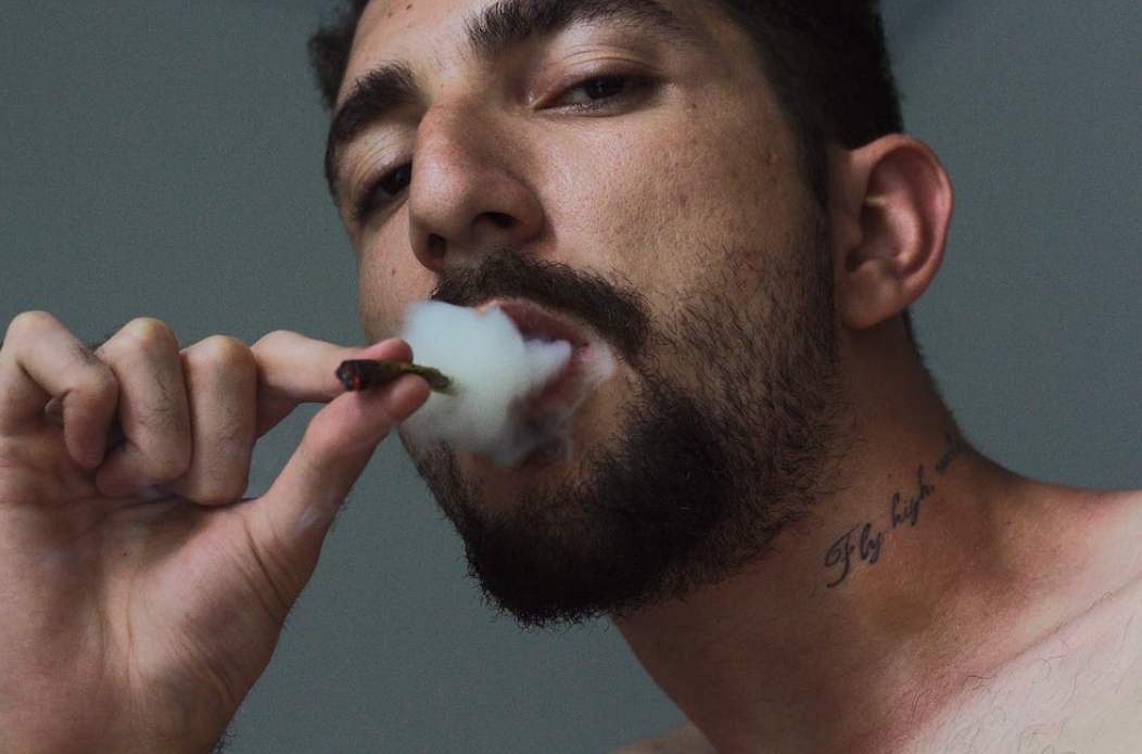 地表最嗨職缺!德國藥廠應徵「大麻測試員」年薪上看300萬 網瘋狂:還不投爆