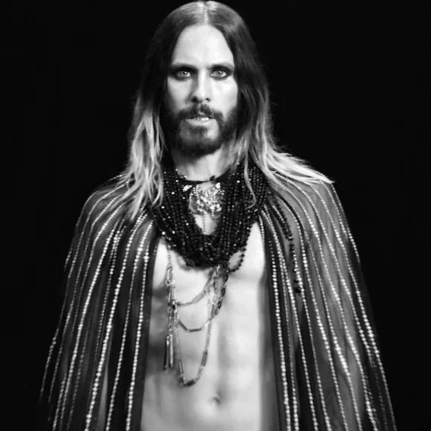 Jared Leto收一完整斷耳!狂粉送禮來信附註「你在聽嗎?」他嚇壞:不知道是誰的耳朵