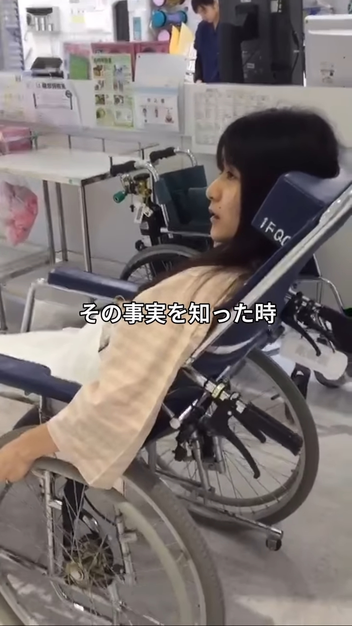 遭百公斤看板砸中!豬狩友香「下半身癱瘓」終身靠輪椅度日 悲吐:需靠管子如廁