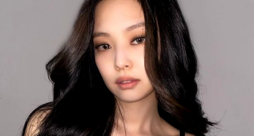 水腫或失手？Jennie「超清淡妝容照曝光」掀兩極評論