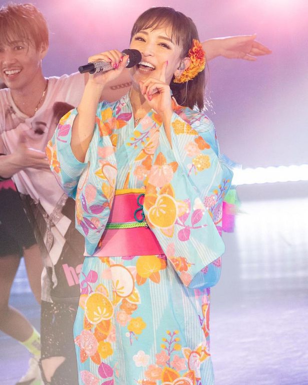 挺7月肚被迫隔離!濱崎步「樂手爆確診」演唱會取消