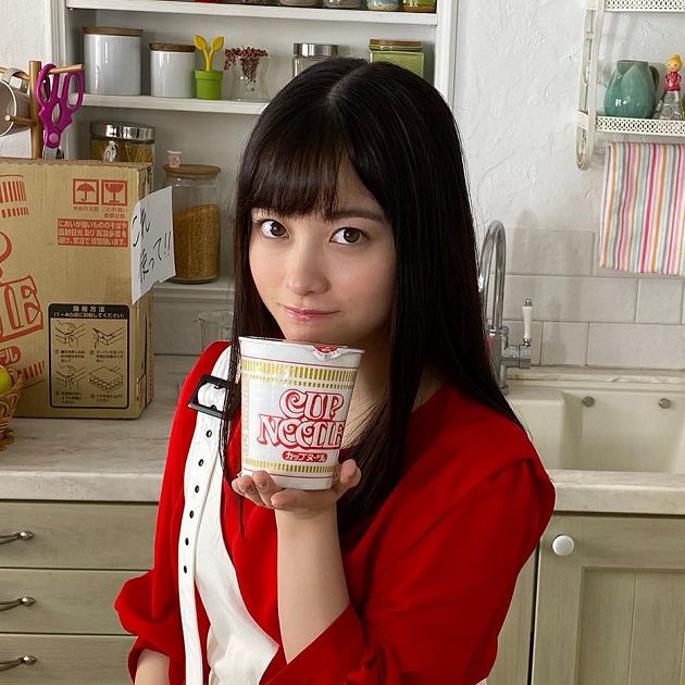 21歲橋本環奈爆熱戀！常跟「57歲社長約喝酒」互動親暱