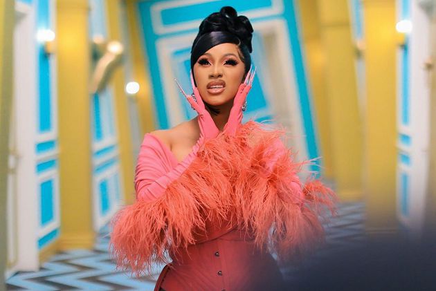 還是復合了！卡蒂B「上空照瘋傳」舊照被翻出：這時還沒隆