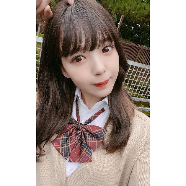 傻瓜名模合體三上悠亞!21歲「形象突變」:大聊深夜話題