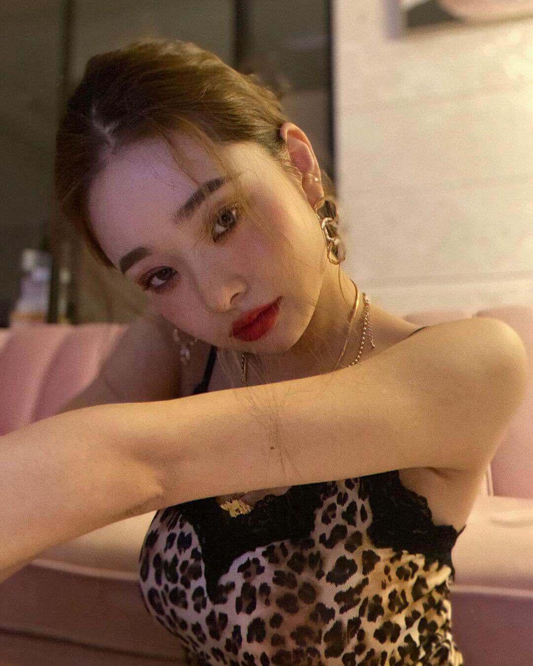 為大火捐了45萬！宋智雅「熬過假貨風波」　久違曝近況