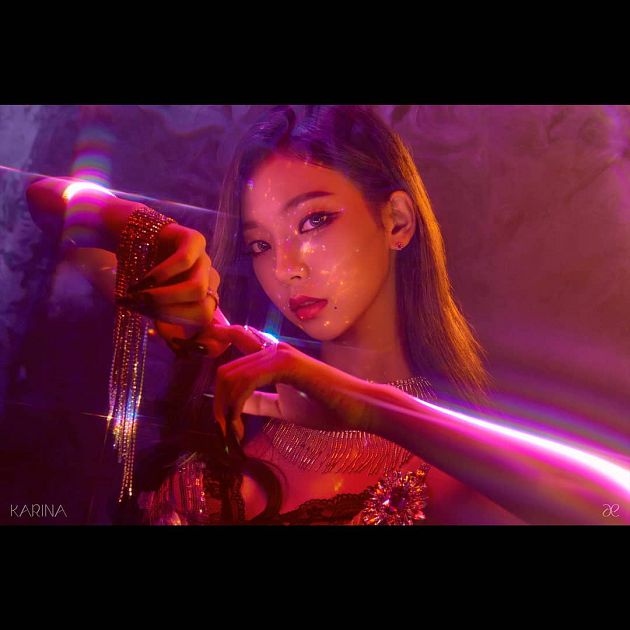 AI還比較好！柳智敏高強度「僵硬舞姿」曝光　網轟：算雜技吧？