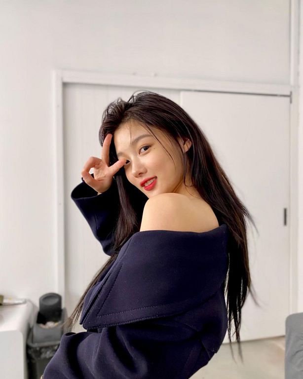 長大了！《擁抱太陽的月亮》童星爆紅　金裕貞「9年後」近況曝光