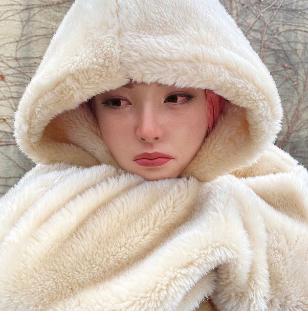 根本不是真人!日本網紅「真實身分曝光」:全靠合成