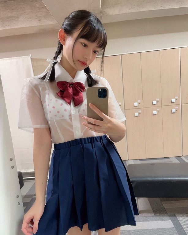 曾因C杯自卑!高崎加奈美「透明制服照」曝光 網:都看光了