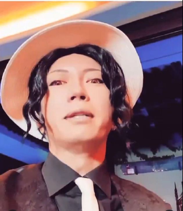 「真人版無慘」唱《鬼滅之刃》主題曲！20年不吃飯網讚：專業