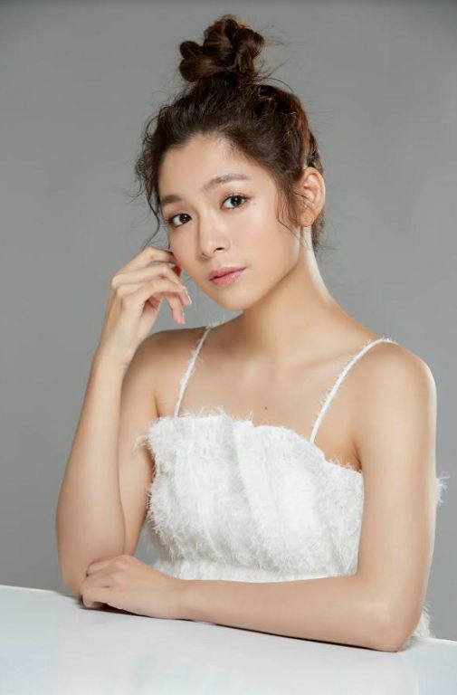 挑戰女同志!劉倩妏笑稱「有心理障礙」:最大尺度只能露背