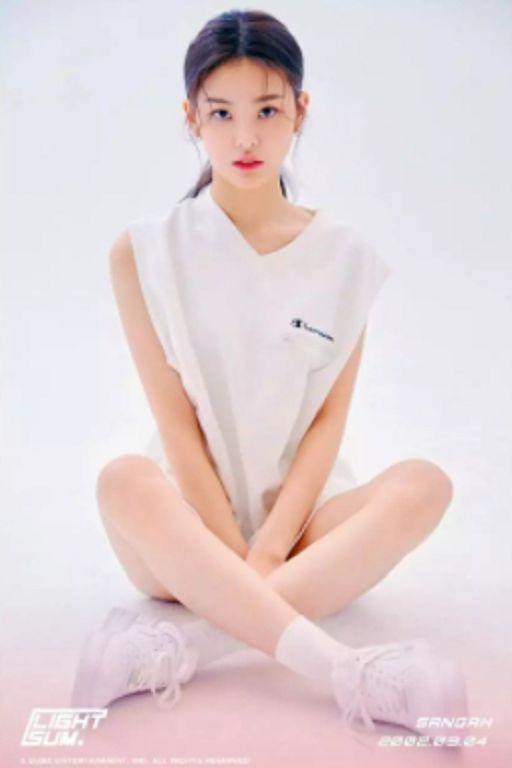 撞臉Jennie!CUBE新女團LIGHTSUM「相雅」掀話題:超像